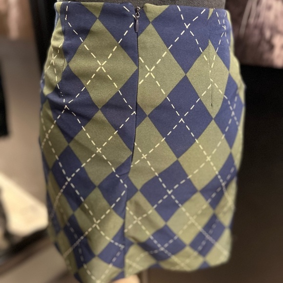 💙💚NWOT- SUPER CUTE BLUE AND GREEN PLAID SKIRT. SZ 0💚💙 - Picture 8 of 8